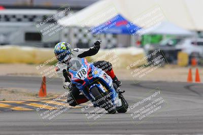 media/Jan-15-2023-SoCal Trackdays (Sun) [[c1237a034a]]/Turn 2 Set 2 (1155am)/